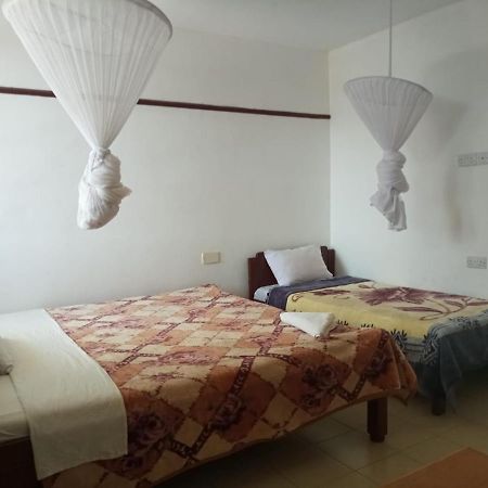 Golden Guest House- Miritini Mombasa Ngoại thất bức ảnh