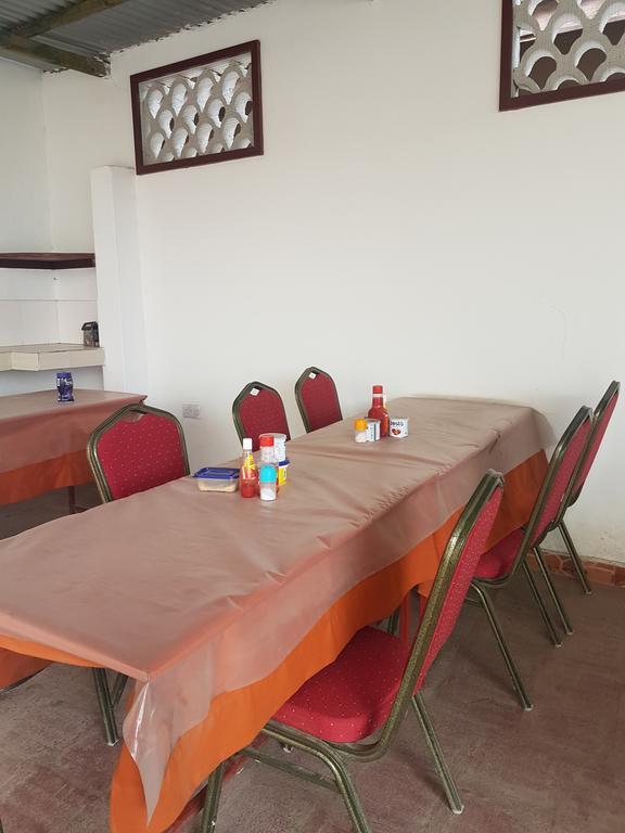 Golden Guest House- Miritini Mombasa Ngoại thất bức ảnh
