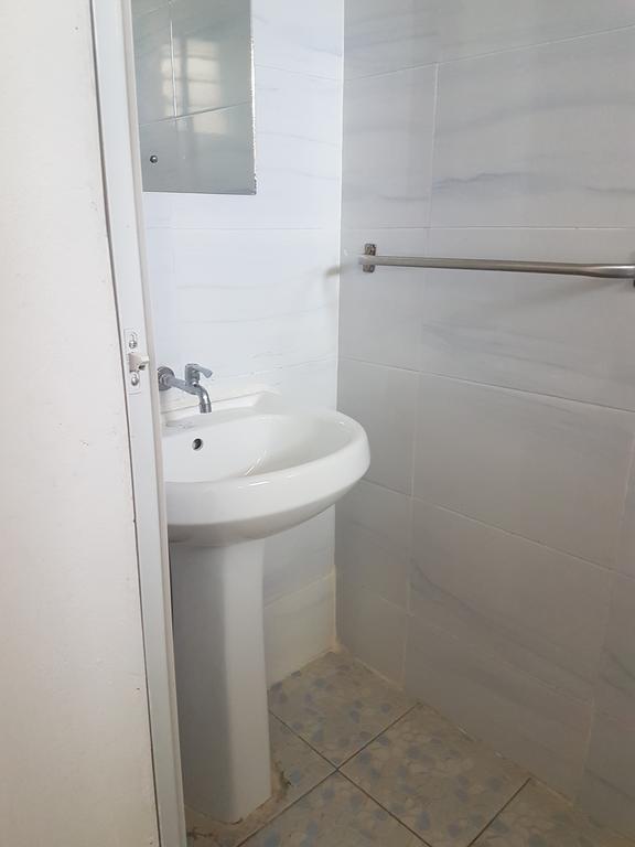 Golden Guest House- Miritini Mombasa Ngoại thất bức ảnh